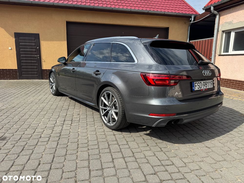 Audi A4 Avant - 16