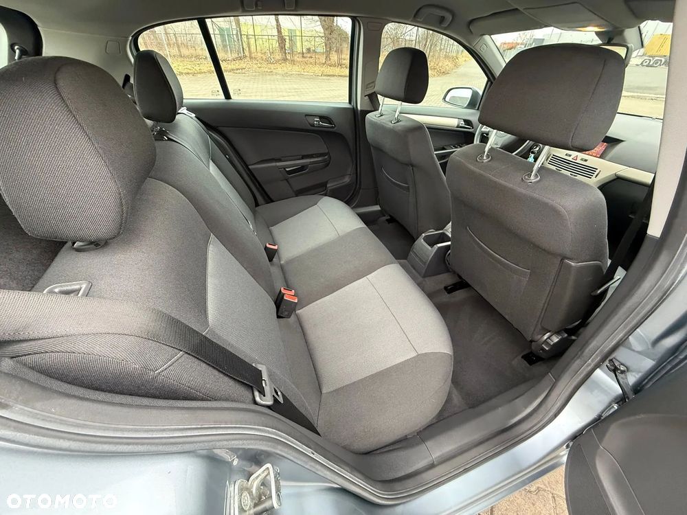 Opel Astra 1.4 Comfort / Cool - 22