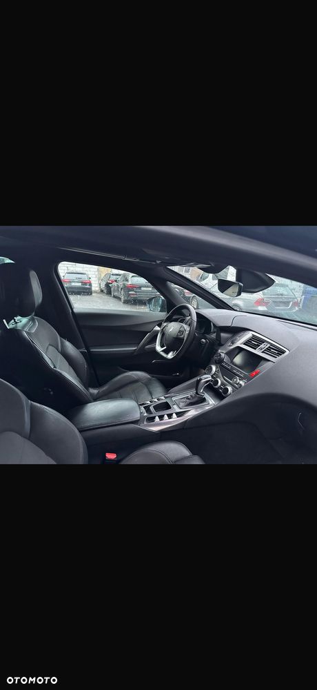 Citroën DS5 BlueHDi 120 EAT6 Business Class - 11