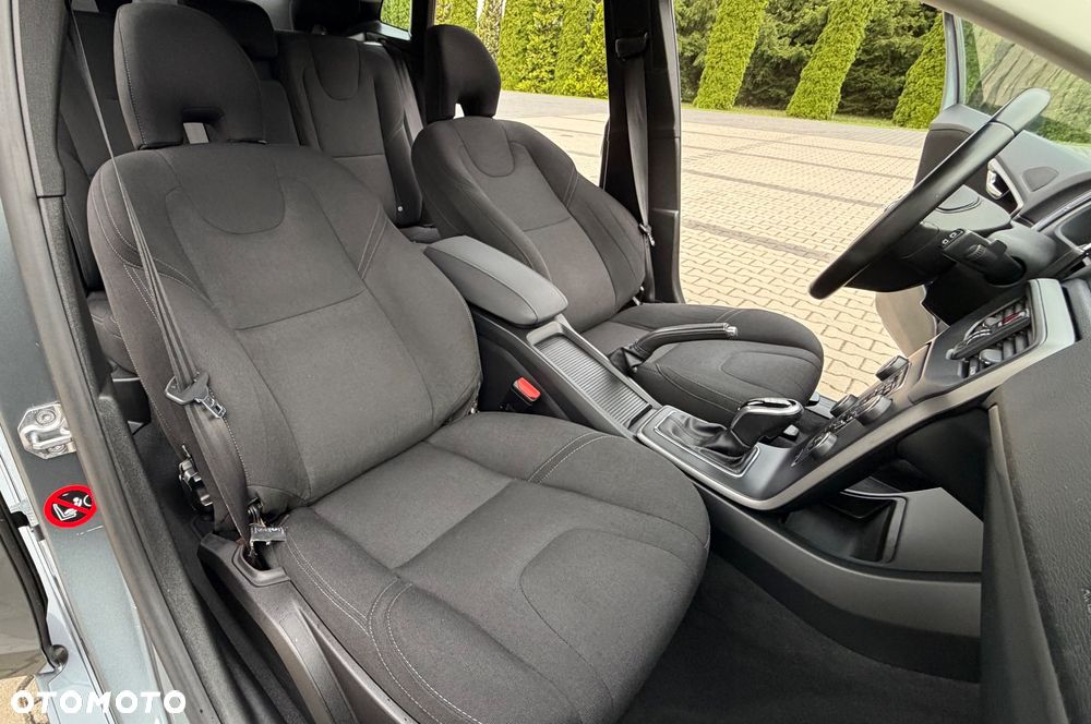 Volvo V40 D2 Geartronic Kinetic - 23
