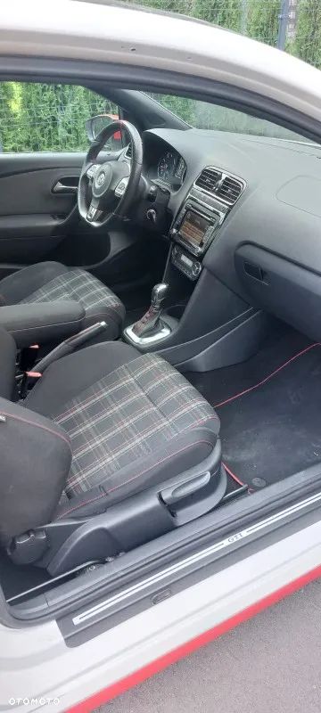 Volkswagen Polo 1.4 TSI GTI DSG - 23