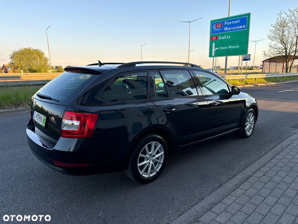Skoda Octavia 2.0 TDI DSG Ambition - 16