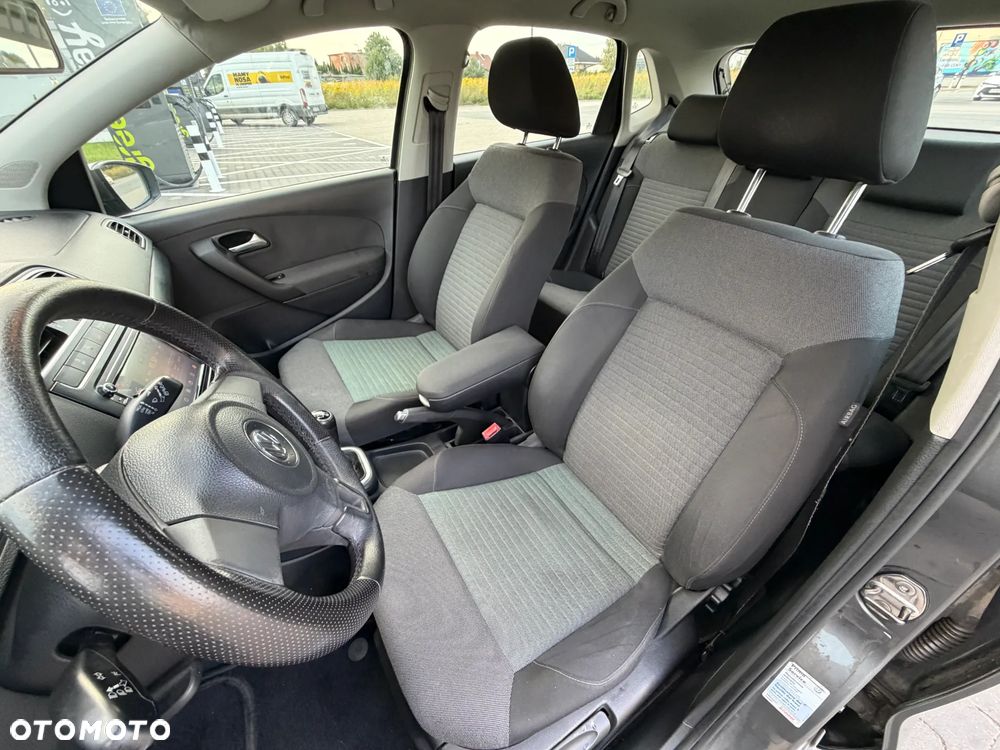 Volkswagen Polo 1.6 TDI Trendline - 21
