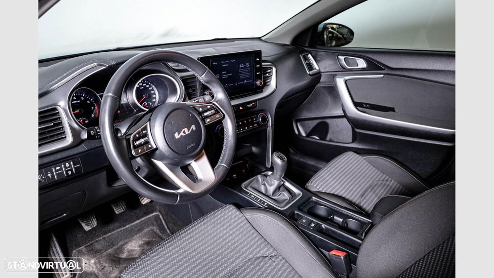 Kia XCeed 1.0 T-GDI Drive - 10