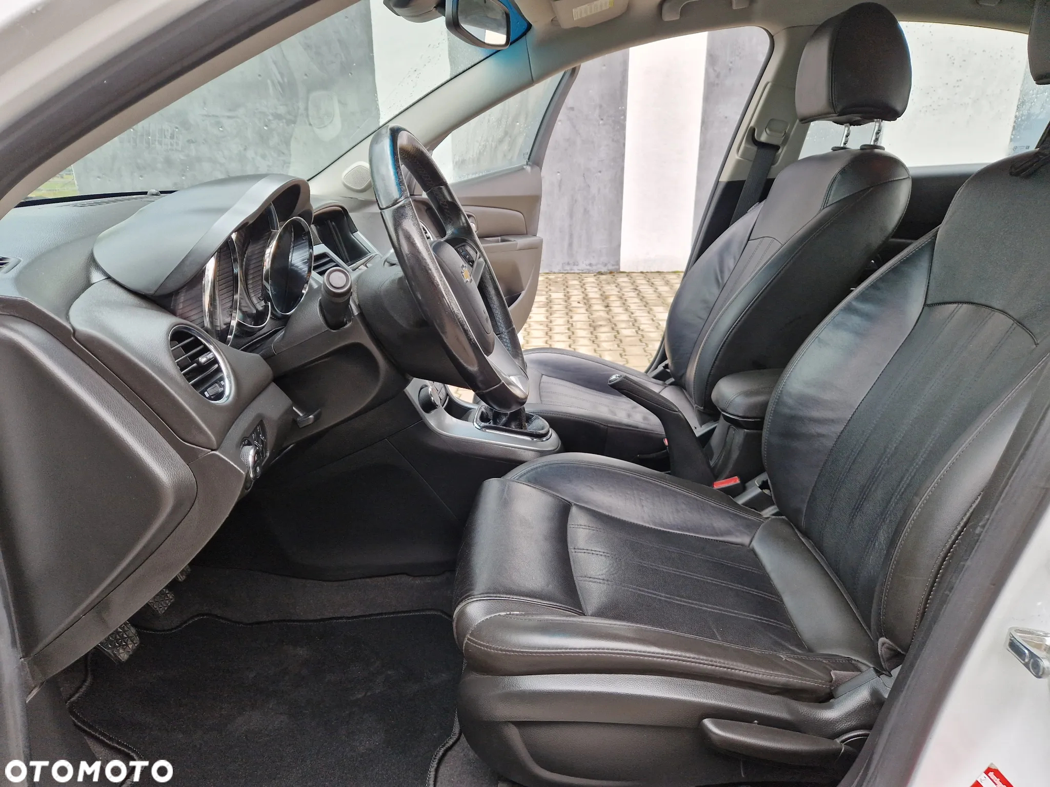 Chevrolet Cruze 1.8 Base - 10