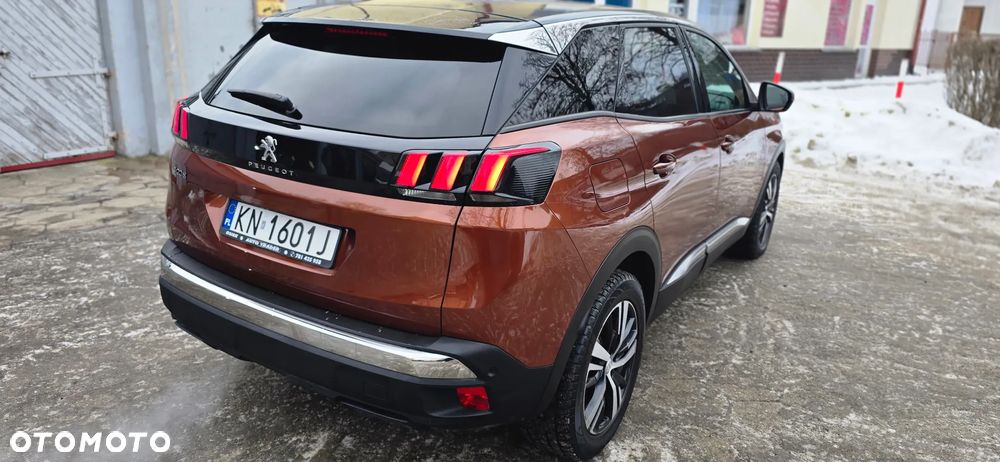 Peugeot 3008 1.5 BlueHDi Active S&S EAT8 - 12