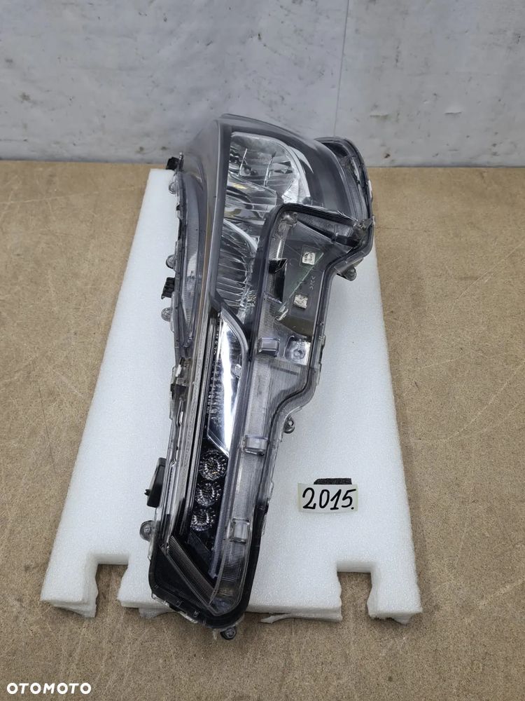 Toyota Corolla E21 kombi/HB 81150-02S60 lampa lewy lewa przednia przód - 11