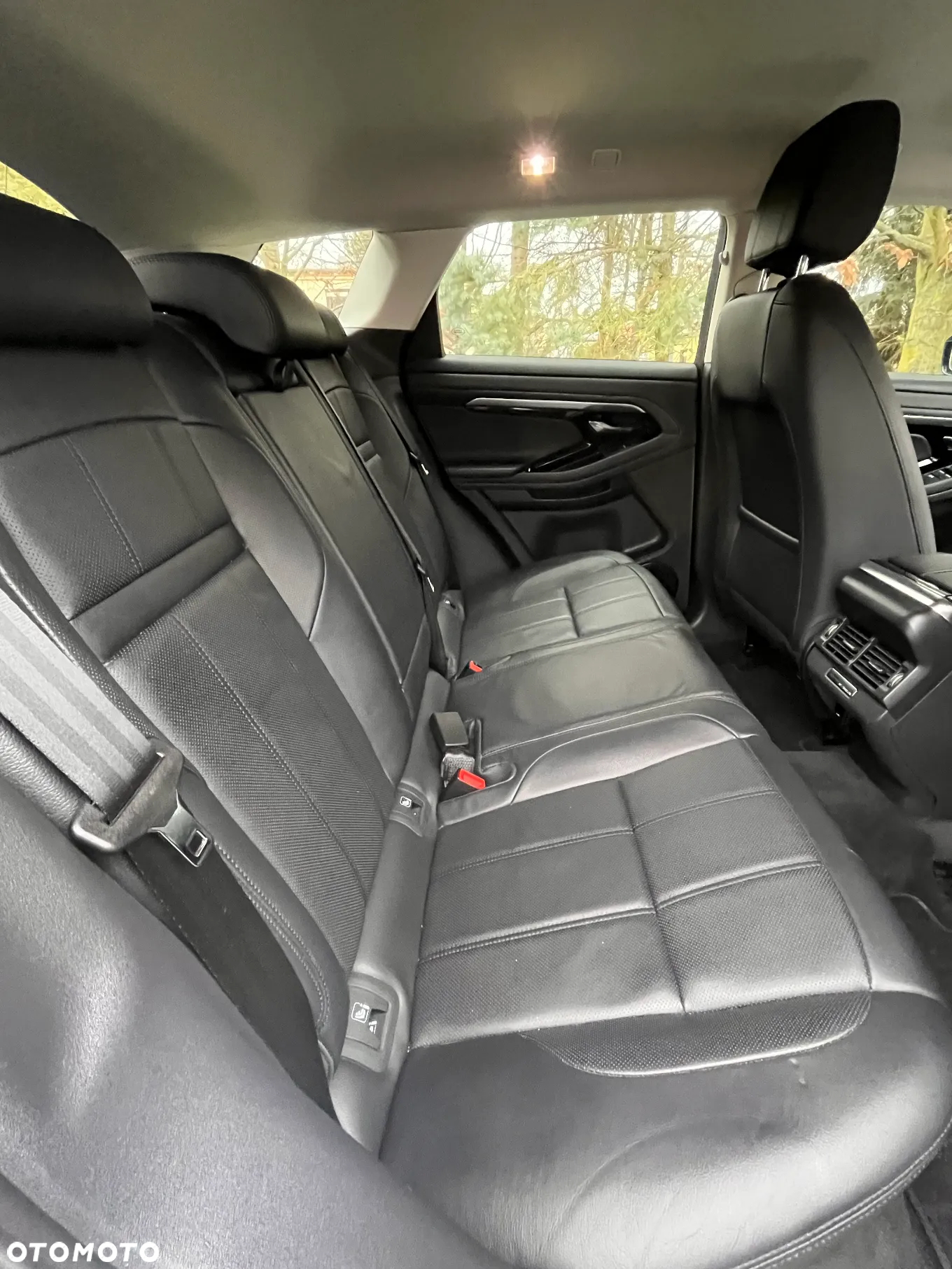 Land Rover Range Rover Evoque - 22