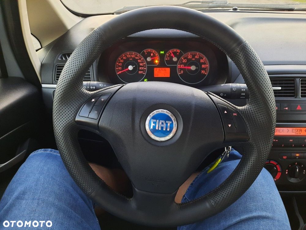 Fiat Grande Punto 1.4 16V Racing - 27