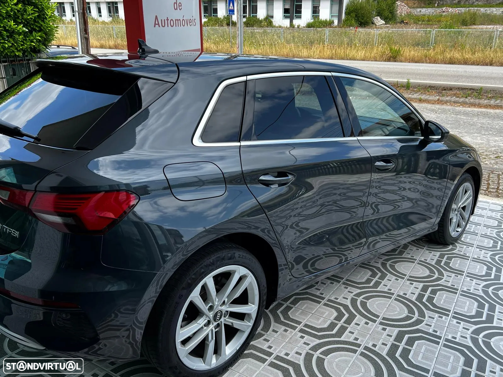 Audi A3 Sportback 30 TFSI Advanced - 8