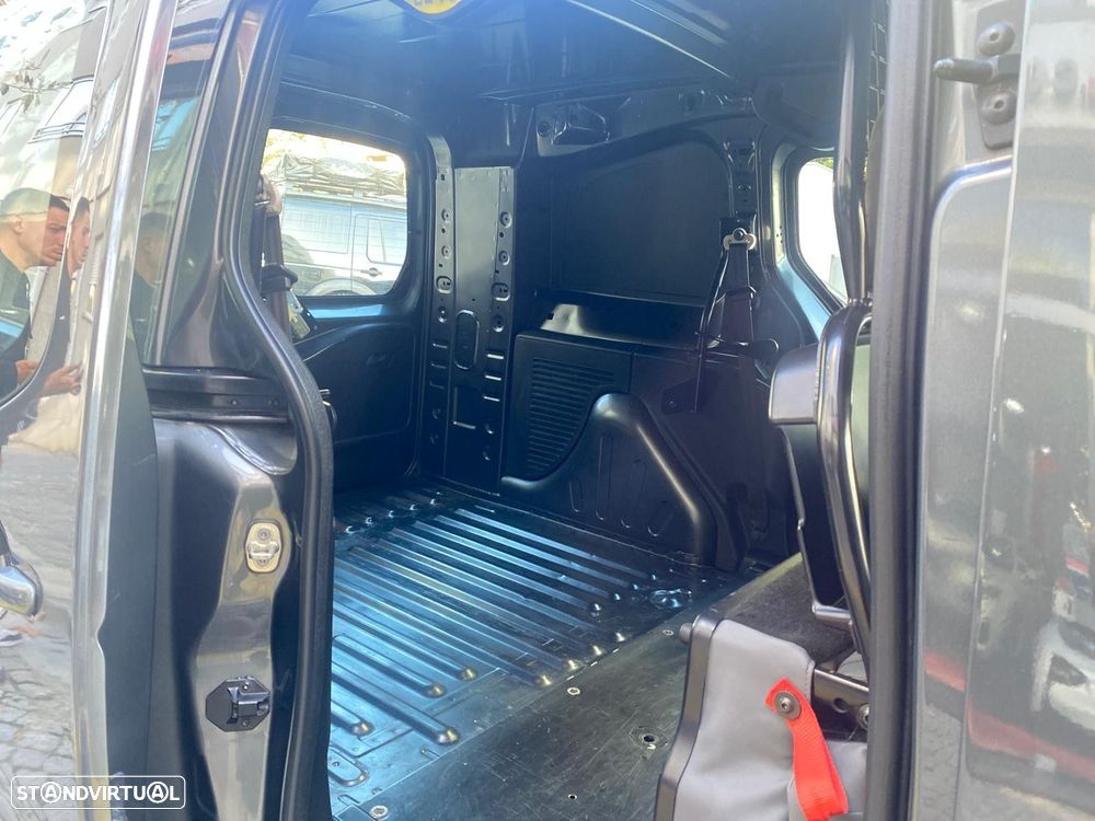 Peugeot Partner 1.6 BlueHDi Style - 16