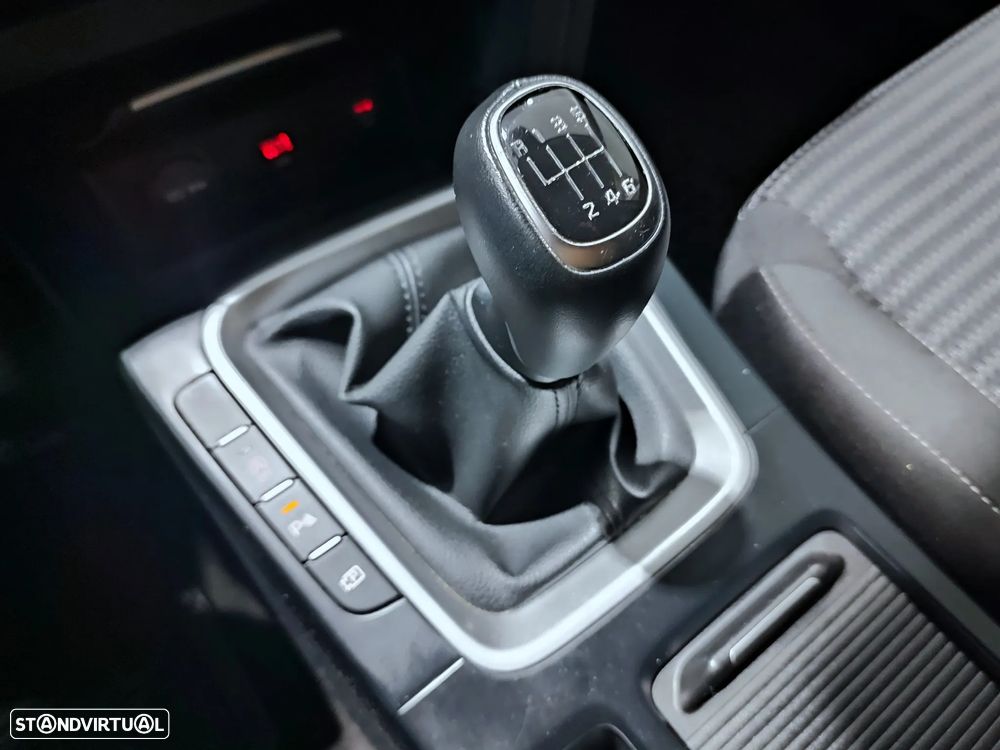 Kia XCeed 1.0 T-GDI Drive - 19