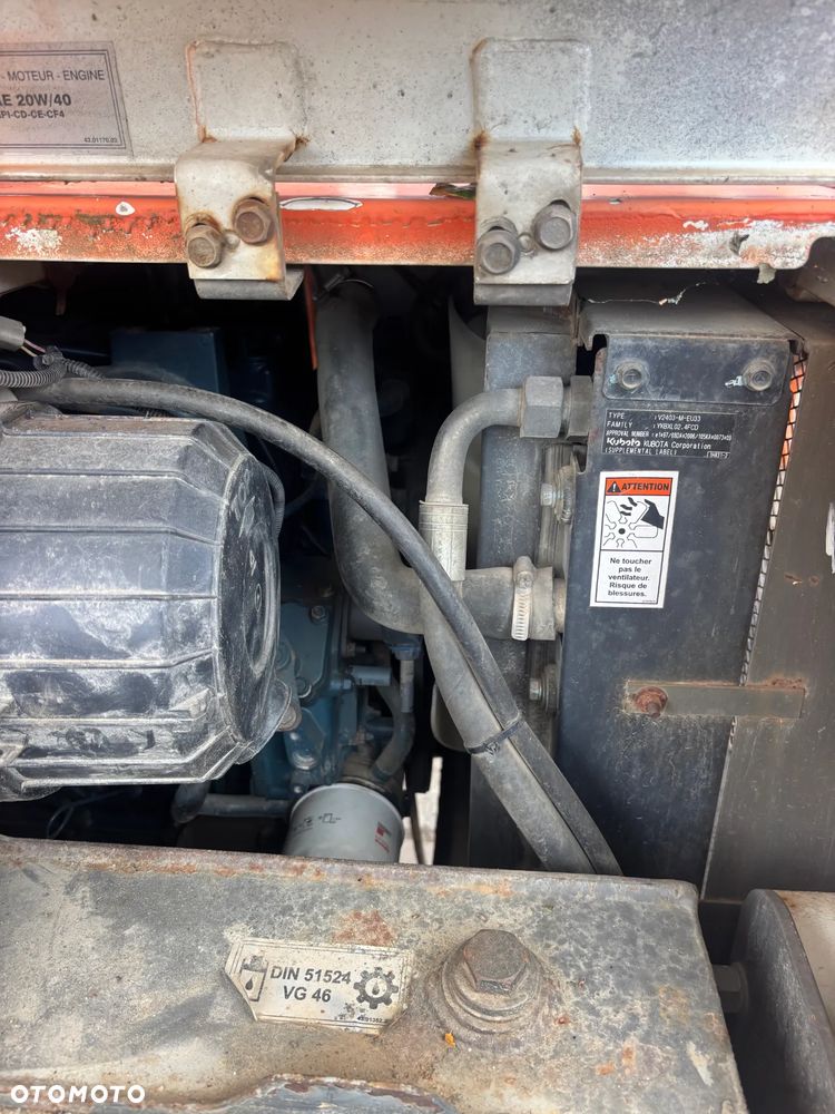 Ausa D400AHG - 5