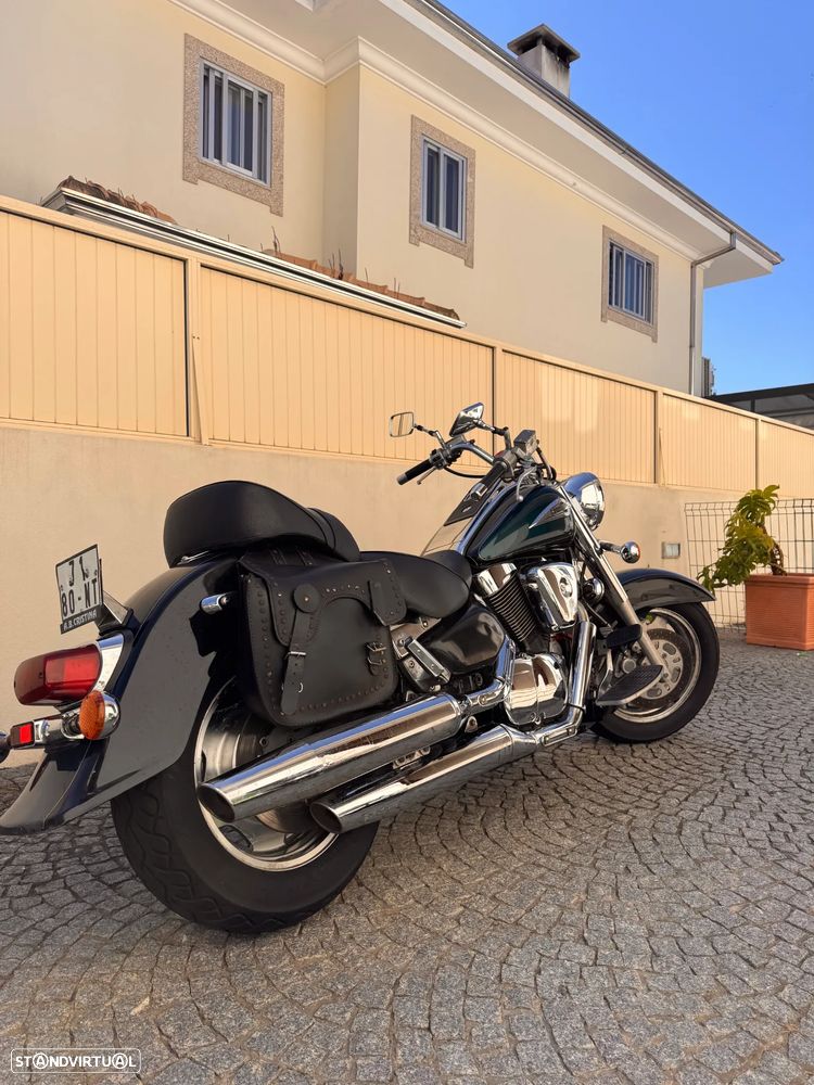 Suzuki Intruder VL 1500 - 2
