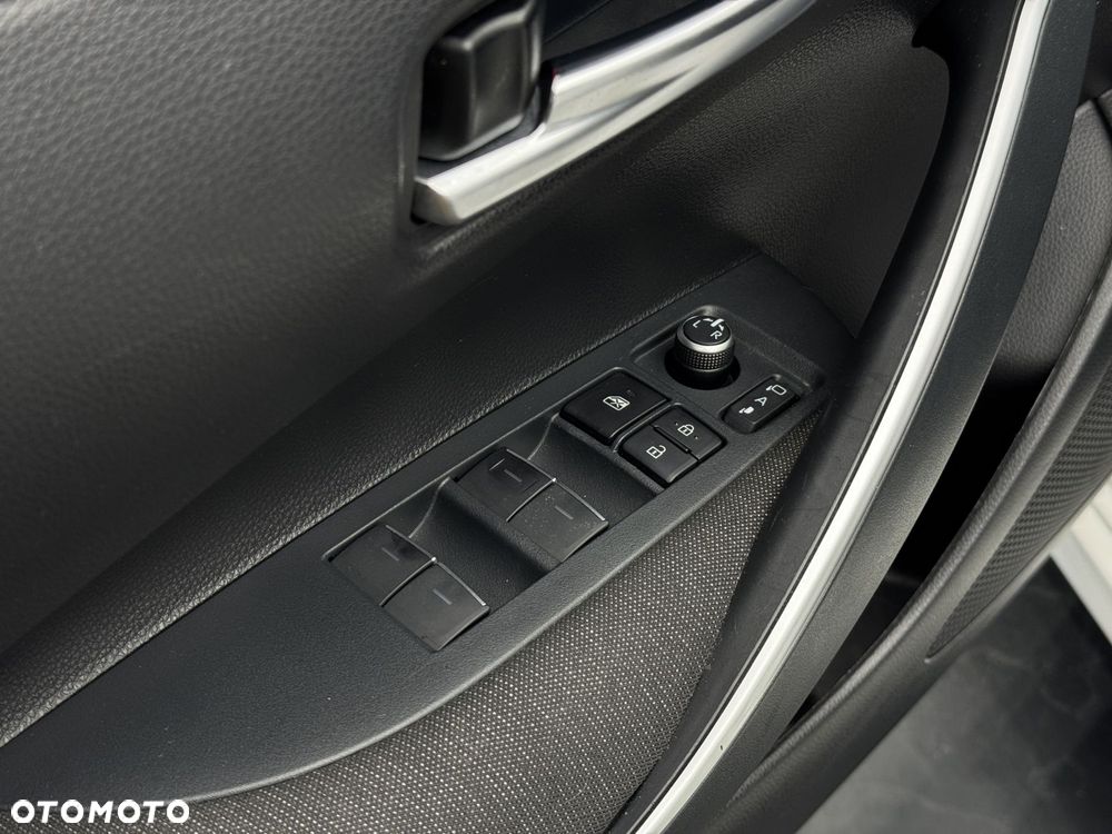 Toyota Corolla 1.8 Hybrid GPF Comfort - 22