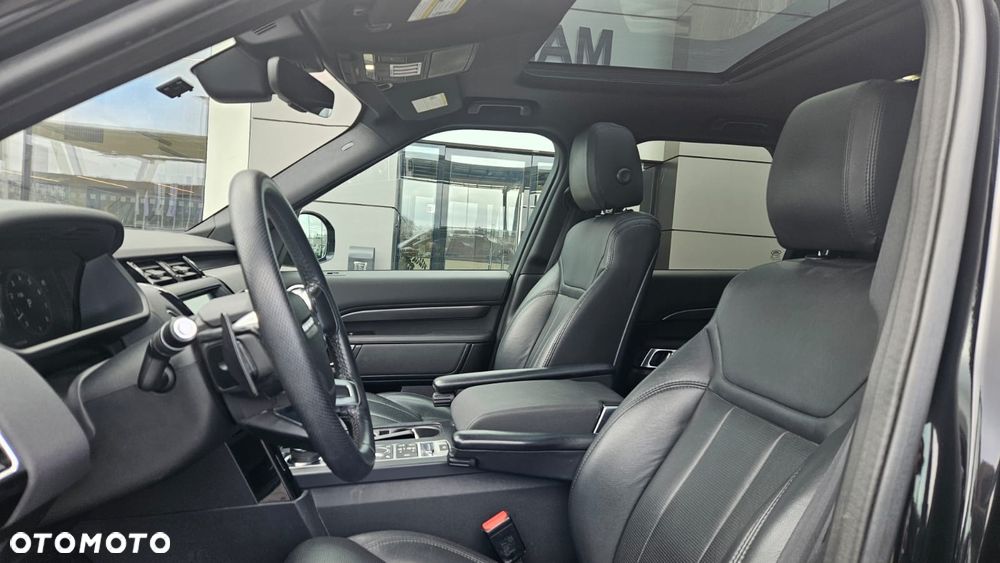 Land Rover Discovery 3.0 Si6 SE - 15