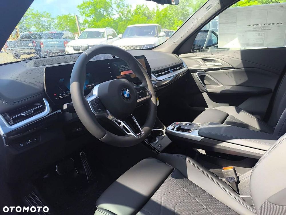 BMW X1 xDrive25i M Sport - 8