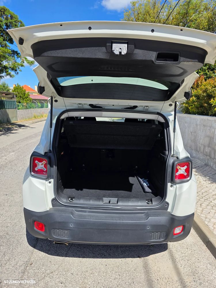 Jeep Renegade 1.6 MJD Limited DCT - 32