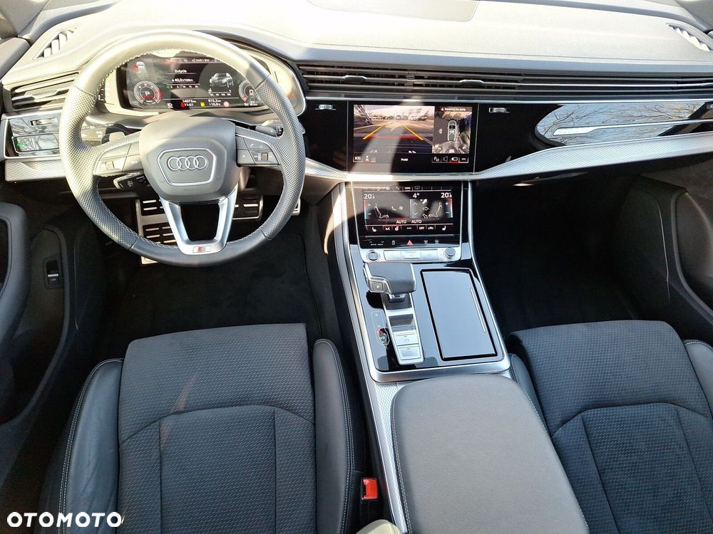 Audi Q7 - 10