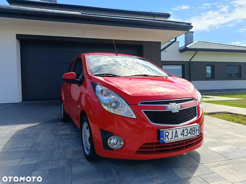 Chevrolet Spark 1.0 + - 5