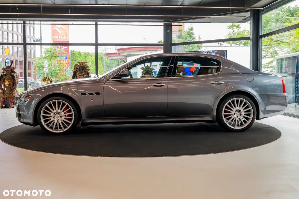 Maserati Quattroporte S - 6