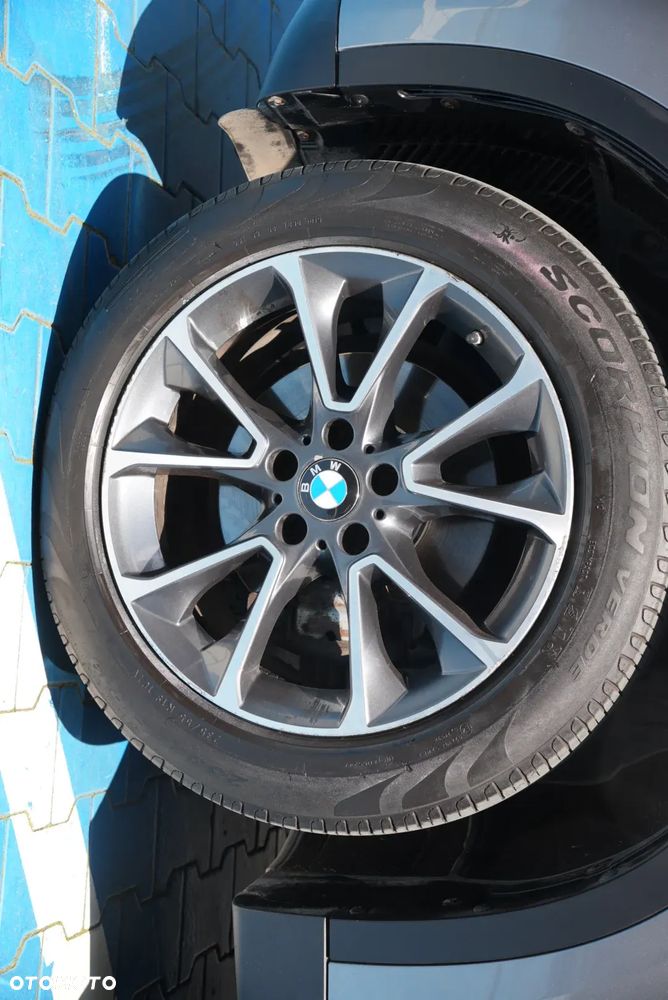 BMW X5 - 16