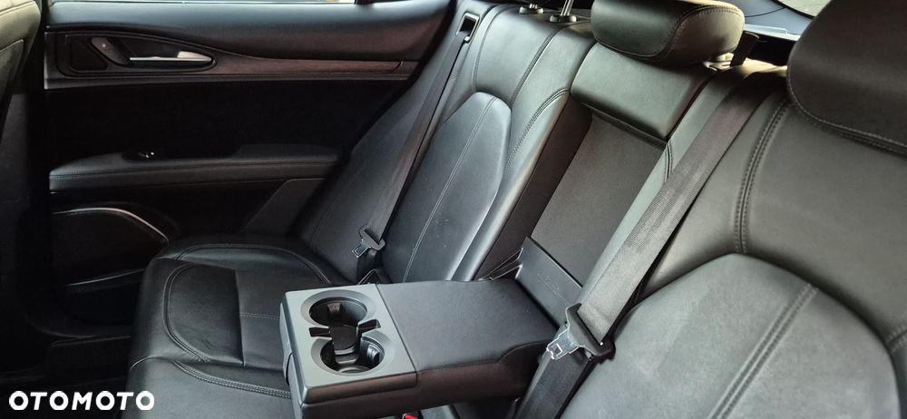 Alfa Romeo Stelvio 2.0 Turbo 16V AT8-Q4 Super - 17