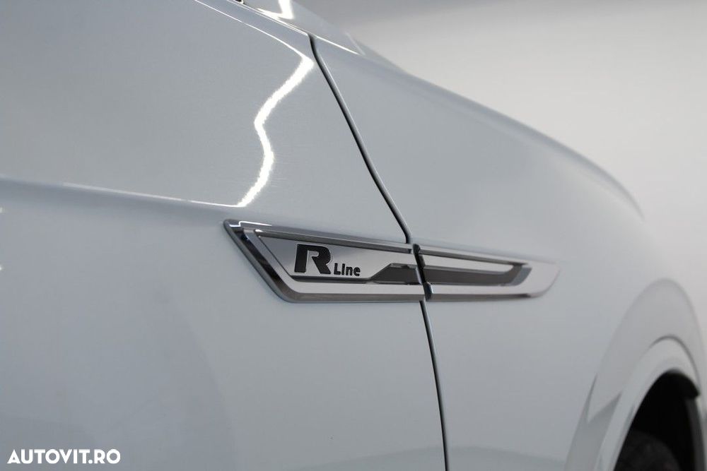 Volkswagen Touareg V6 TDI 4MOTION R-Line - 8