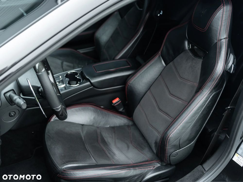 Maserati GranTurismo Sport - 29