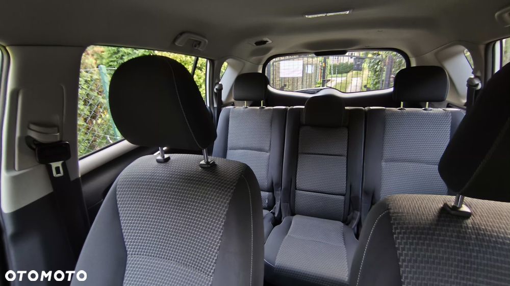 Toyota Verso 2.0 D-4D Premium - 33