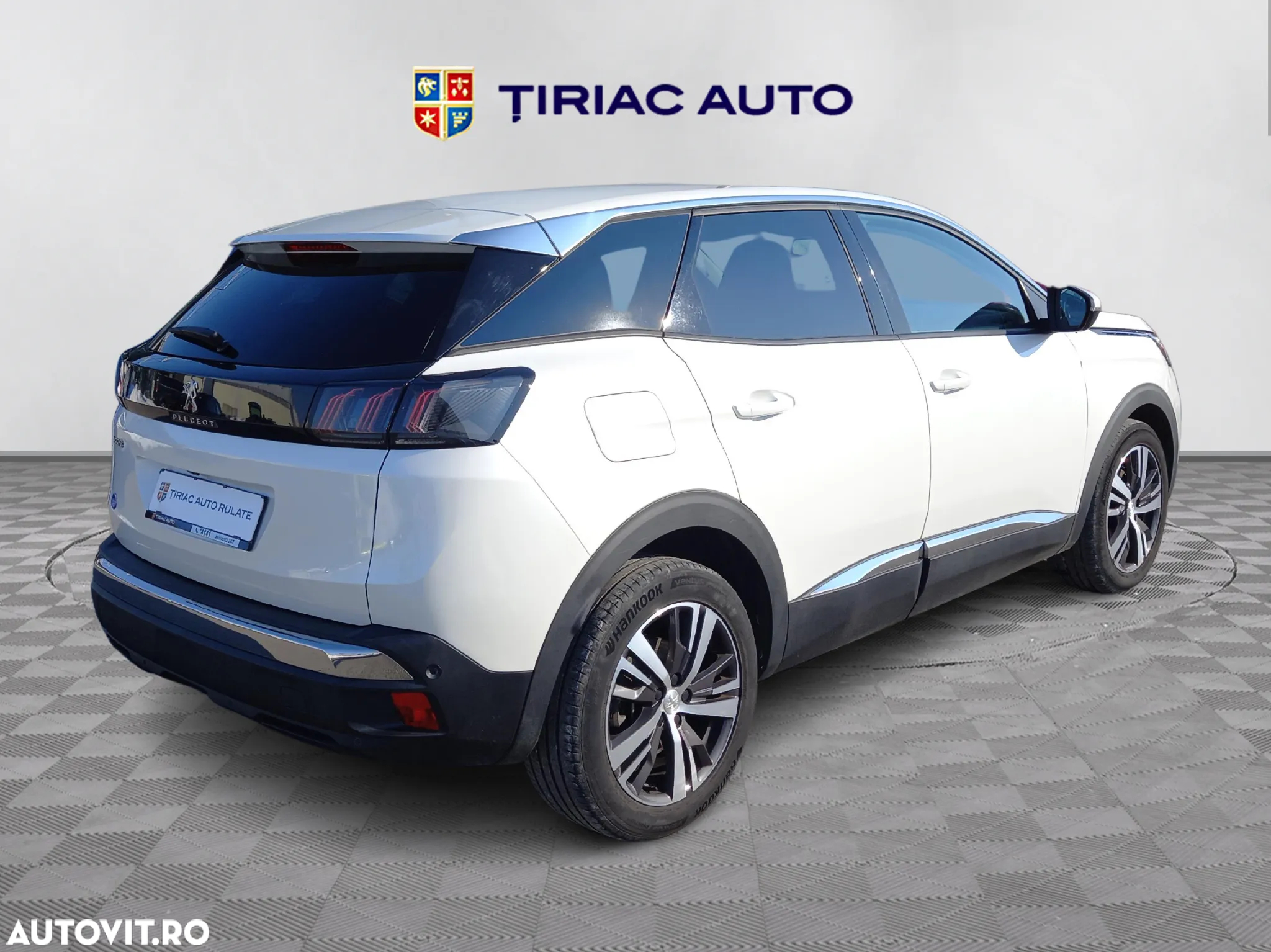Peugeot 3008 1.5 BlueHDI S&S EAT8 Allure - 6
