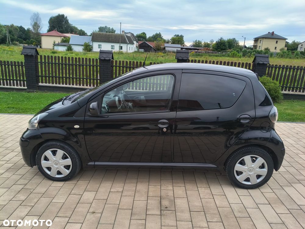 Toyota Aygo - 4