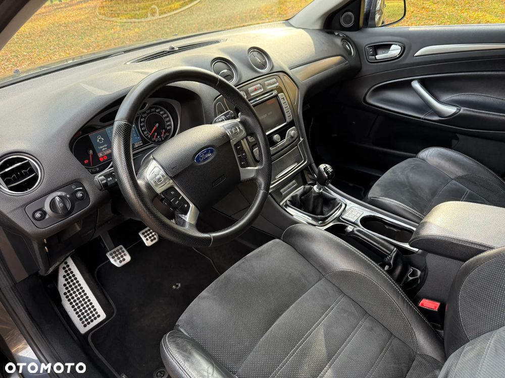 Ford Mondeo Turnier 2.5 Titanium S - 12