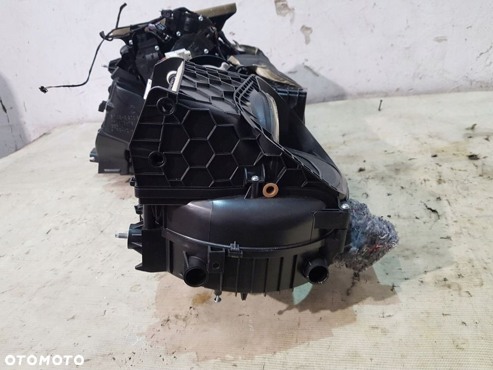 OBUDOWA NAGRZEWNICY 9325142 BMW F30 F31 EUR 3.0D - 7