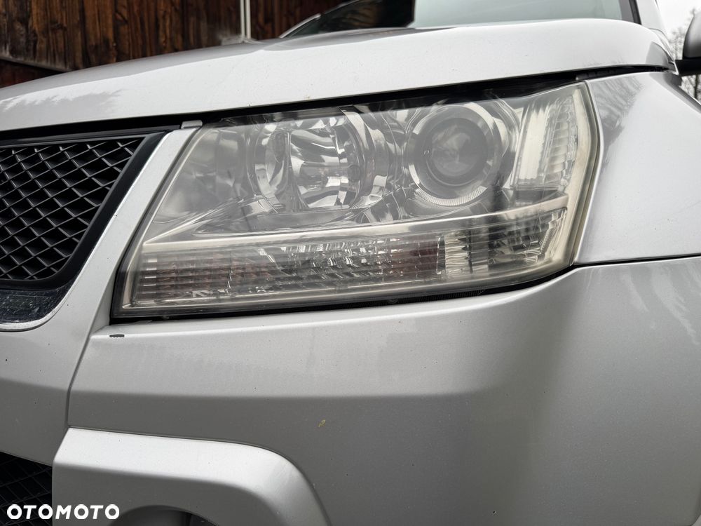 Suzuki Grand Vitara 2.0 Automatik Comfort Limited - 9