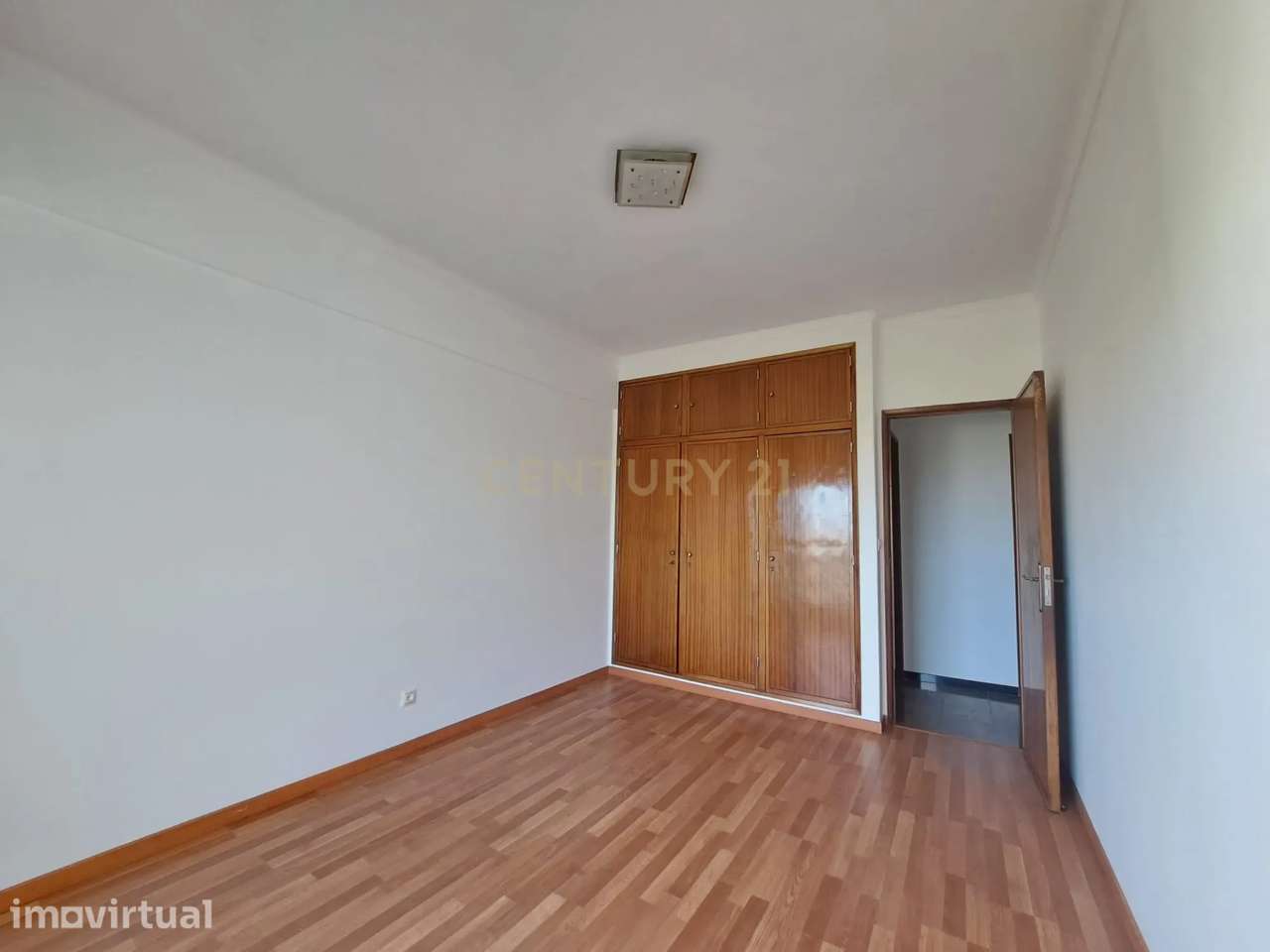 Apartamento T3 com 121m2 para arrendamento no Areeiro, Lisboa - Grande imagem: 4/16