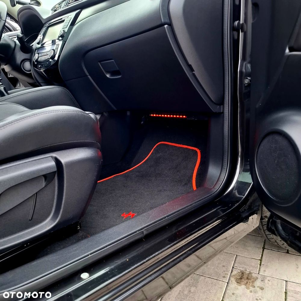 Nissan Qashqai 1.6 DIG-T N-Connecta - 5