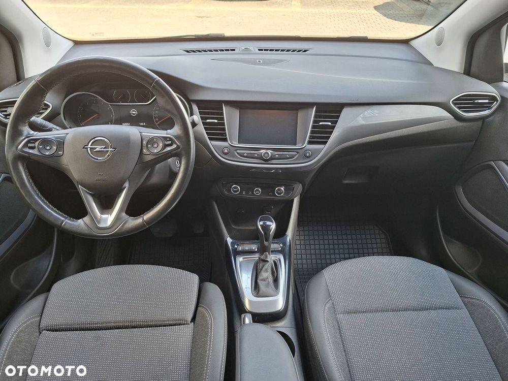 Opel Crossland - 12
