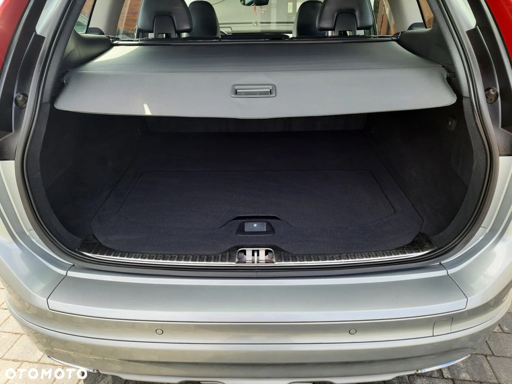 Volvo XC 60 D4 Geartronic Inscription - 36