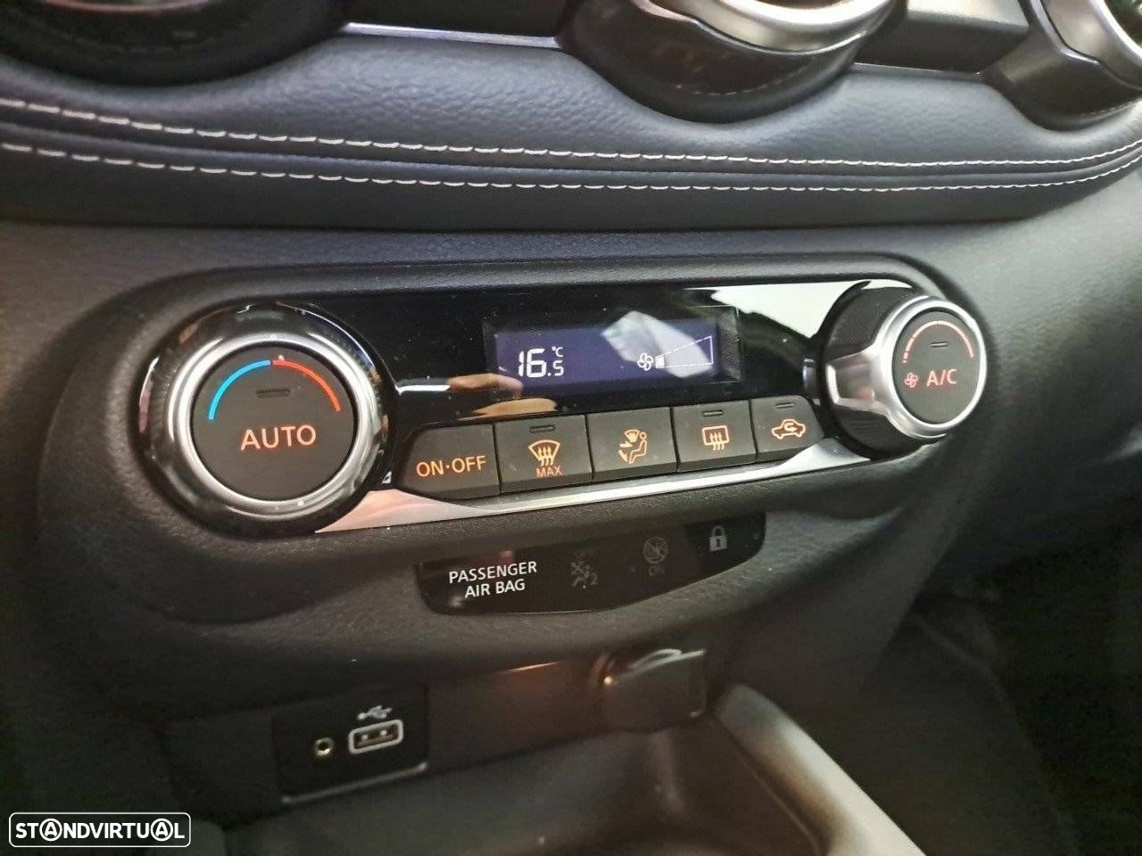 Nissan Juke 1.0 DIG-T Tekna - 21