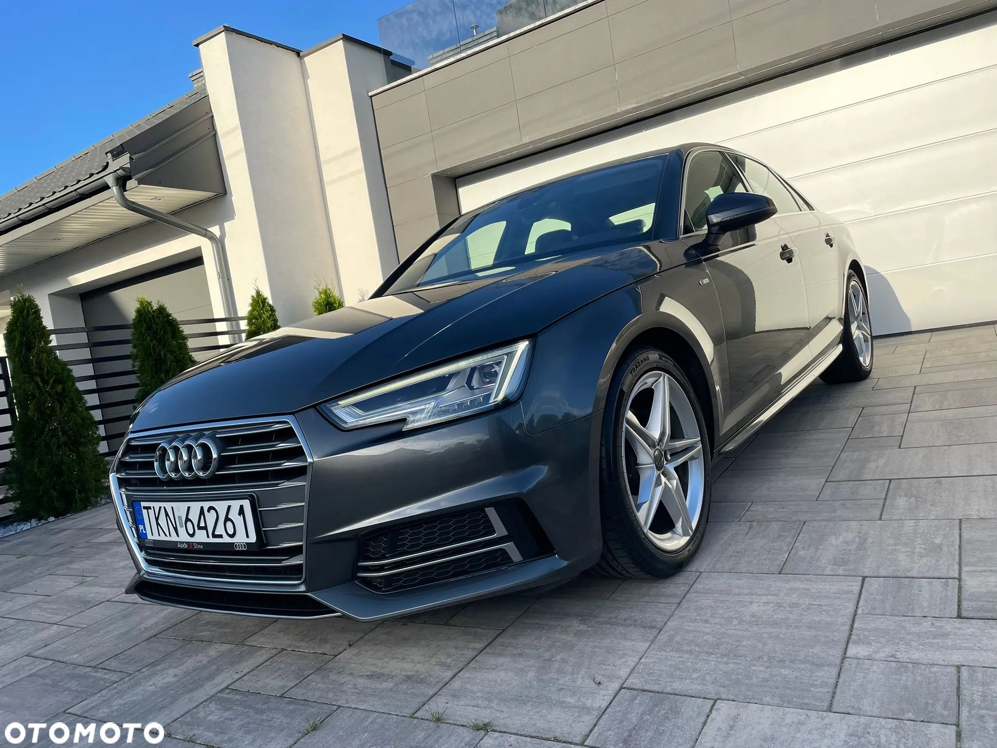 Audi A4 - 1