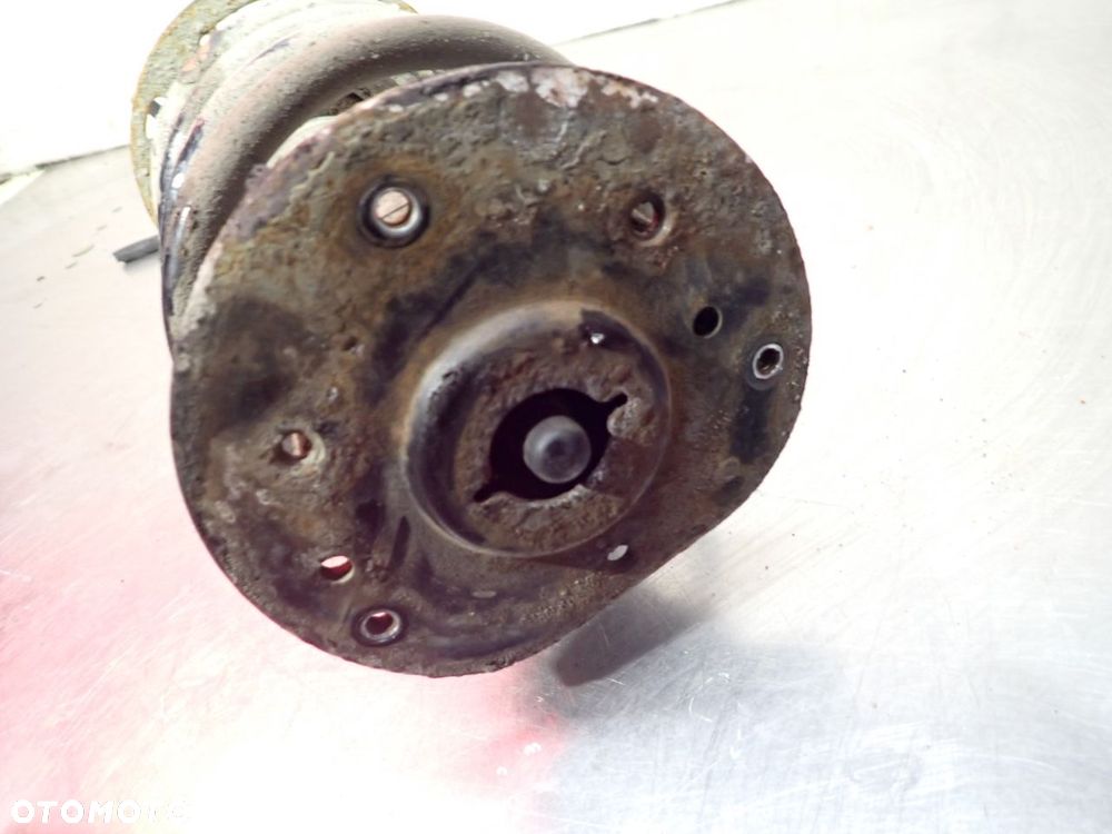 MCPERSON PRAWY PRZEDNI FORD MONDEO V 1.5 - 6