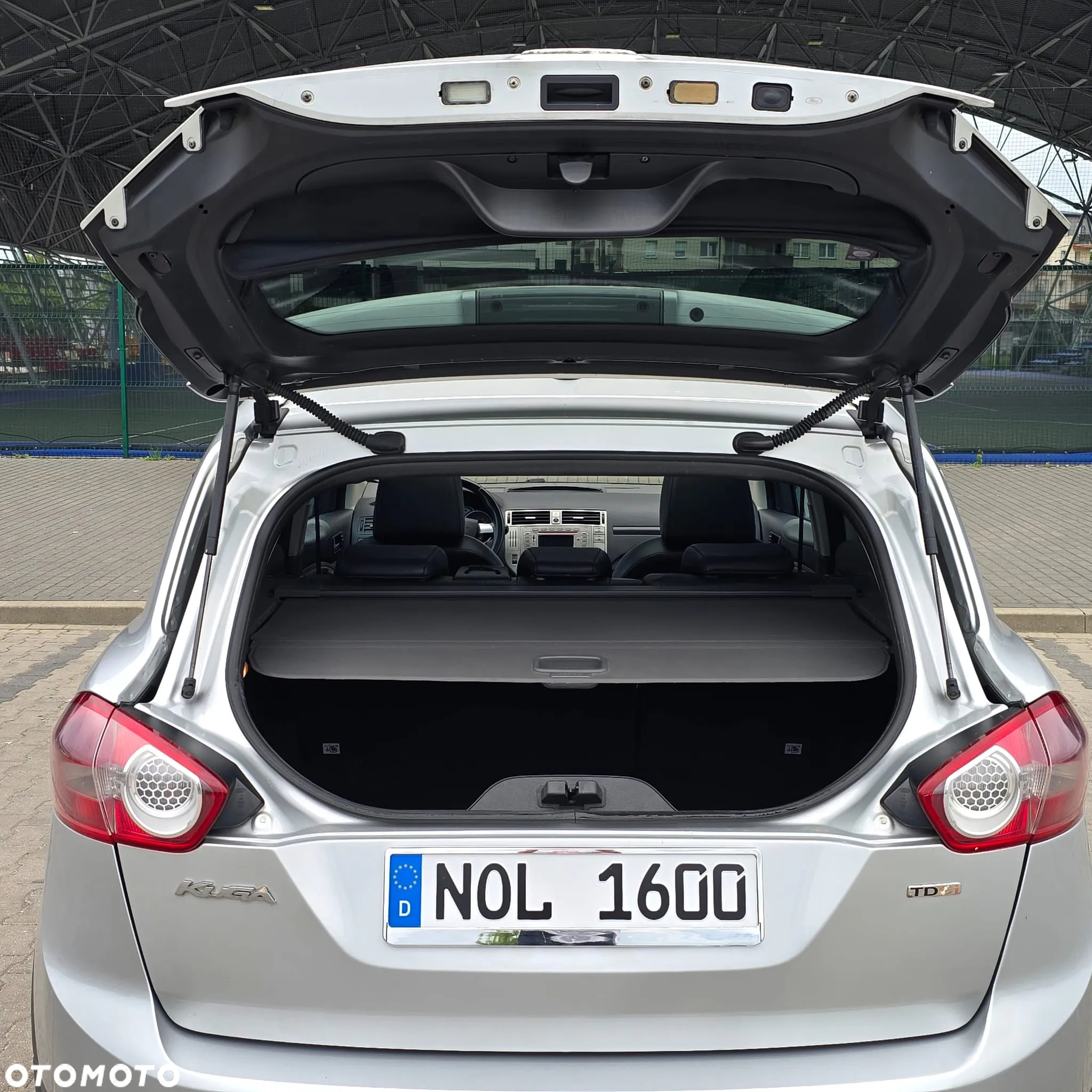 Ford Kuga 2.0 TDCi FWD Titanium - 19