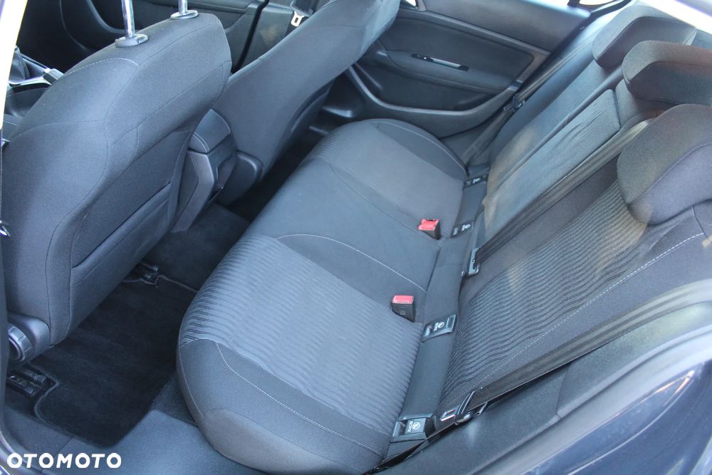 Peugeot 308 1.6 e-HDi Active S&S - 21