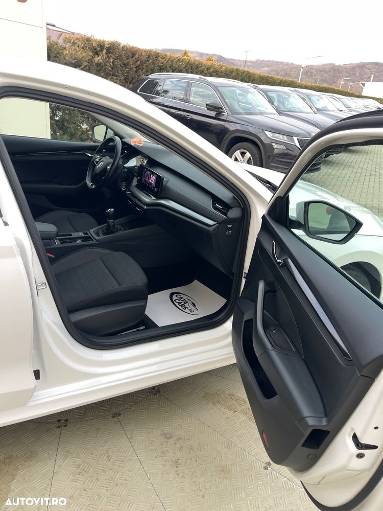 Skoda Octavia 2.0 TDI Ambition - 23