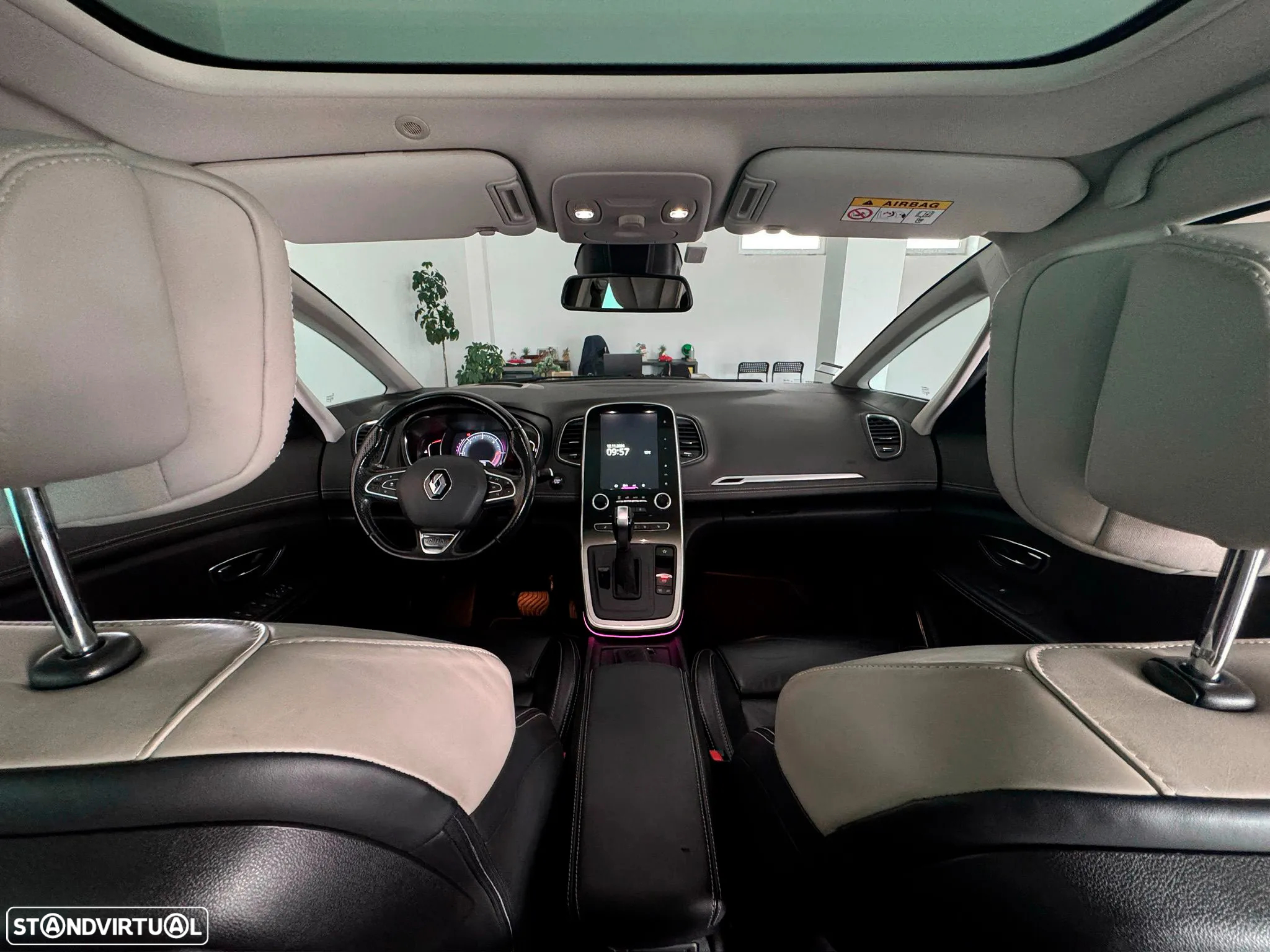 Renault Grand Scénic ENERGY dCi 160 EDC INITIALE PARIS - 11
