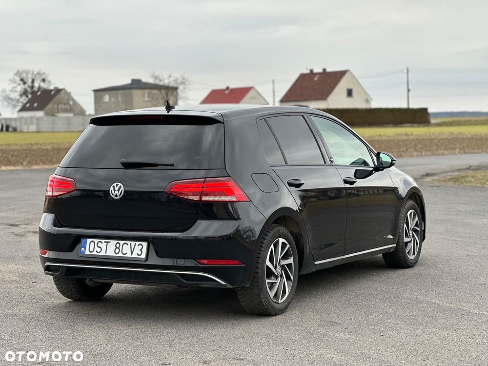 Volkswagen Golf 1.0 TSI Sound - 3