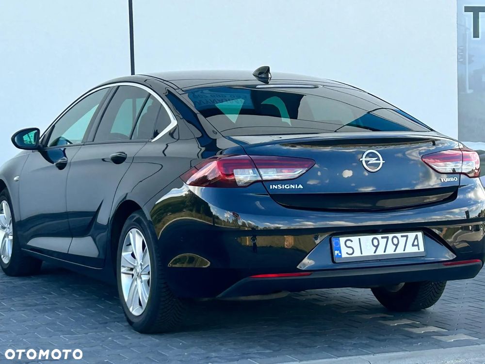 Opel Insignia - 31