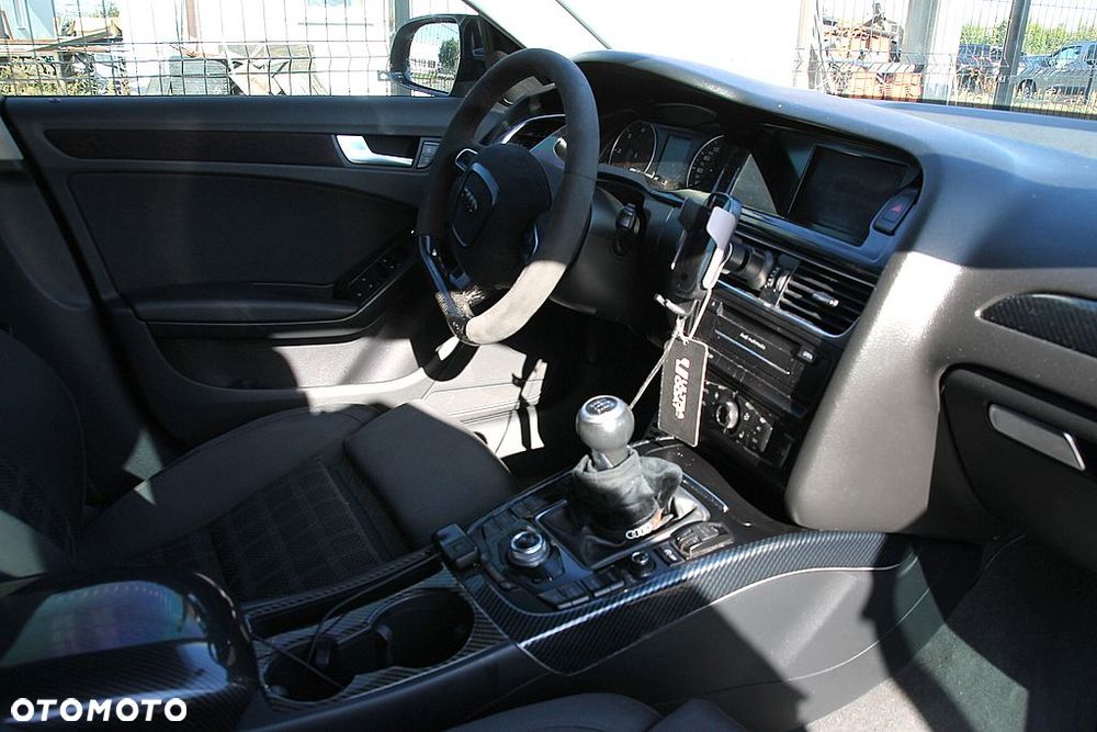 Audi A4 Avant - 20