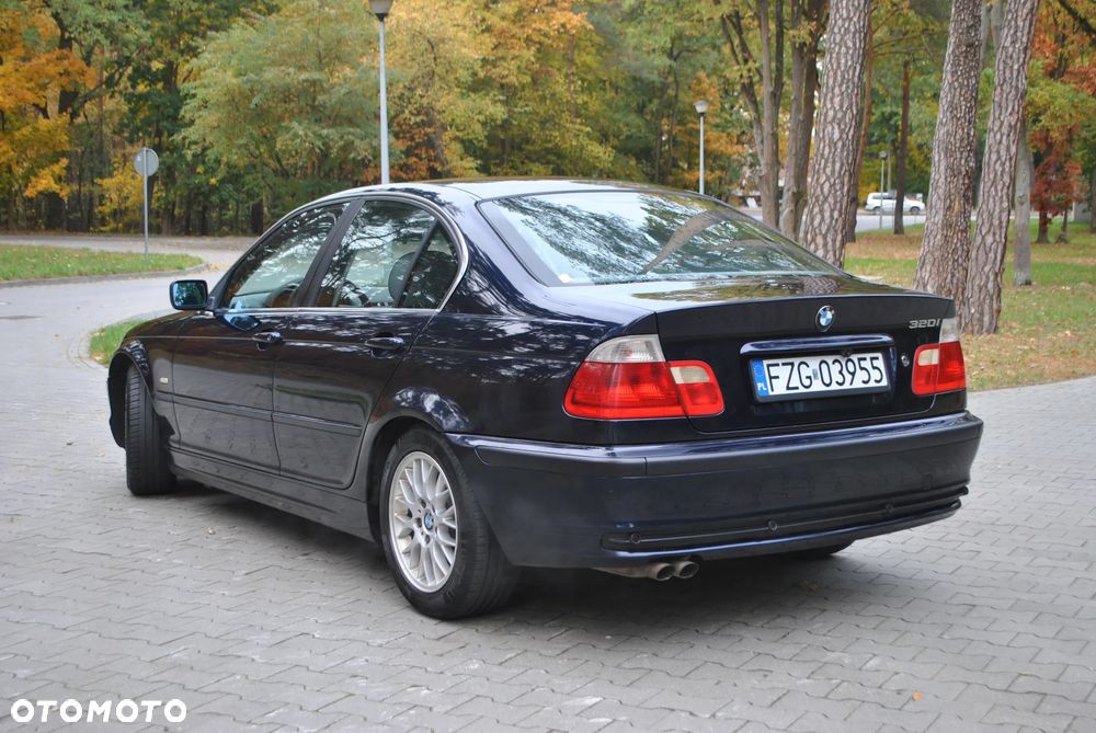 BMW 3 Series 1999 photo 3
